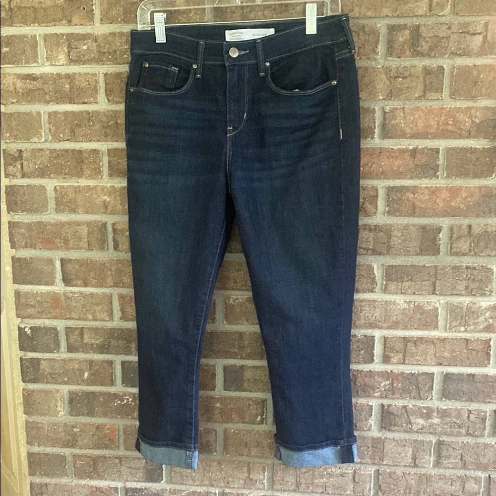 Levis Strauss Stylish Dark Blue Capris Ankle Jeans